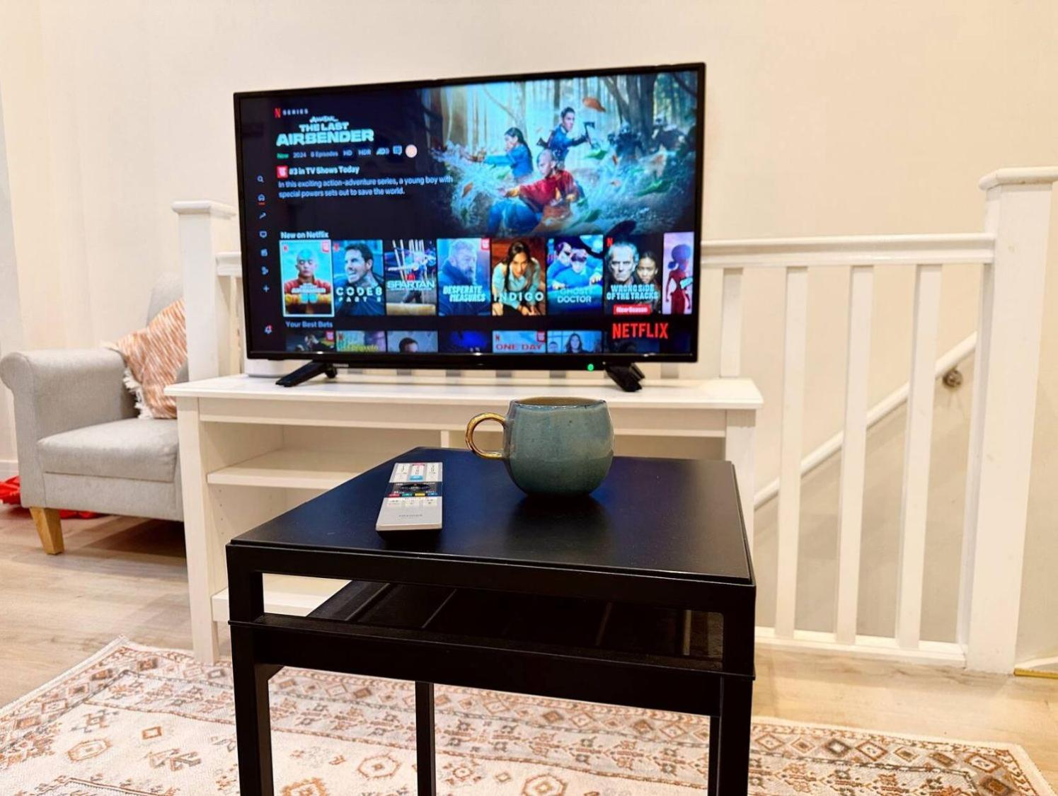 Apartament Modern, 10 Minutes To Bridge, Free Parking *